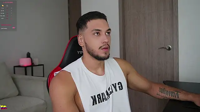 Snapshot of daniel_mejia1 chatting on 02.25.26 daniel mejia1 online show from 02.25.26