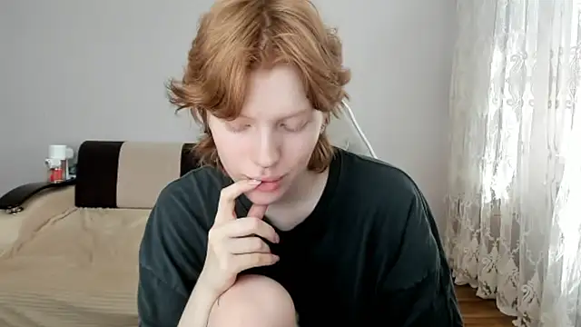 Snapshot of StellaDavis chatting on 07.12.26 StellaDavis online show from 07.12.26