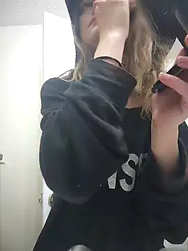 AriellaTaylor online show from 12.08.24