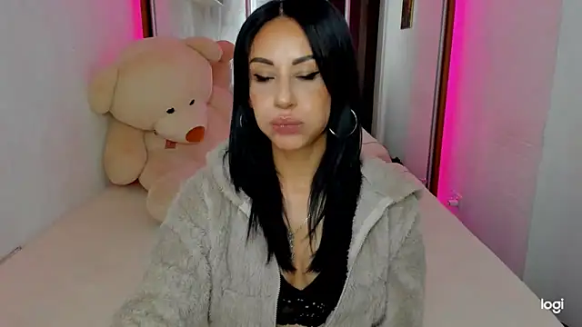 Blackeyeslady online show from 12.13.24