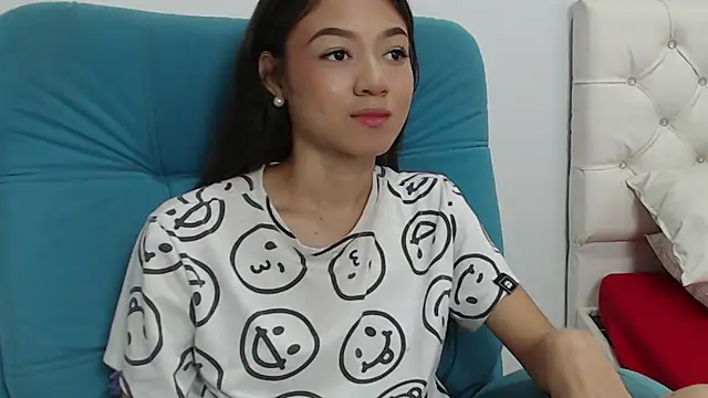 hantonella  online show from 12.27.24