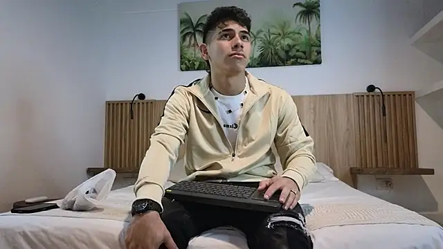 andrew rose  online show from 10.24.25