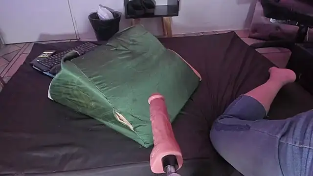 Lina23  online show from 01.24.25