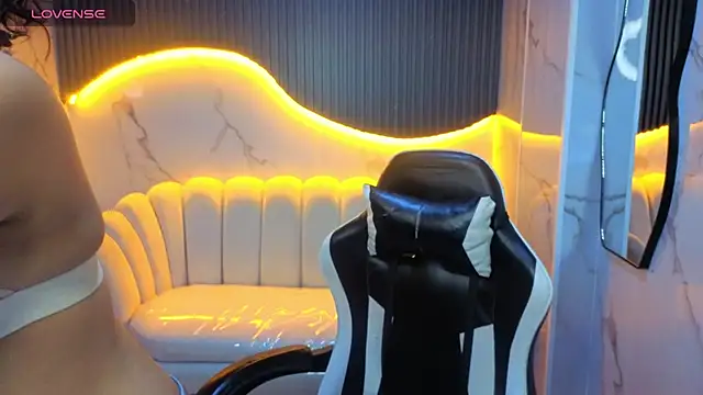 victoria castillo b online show from 02.21.26