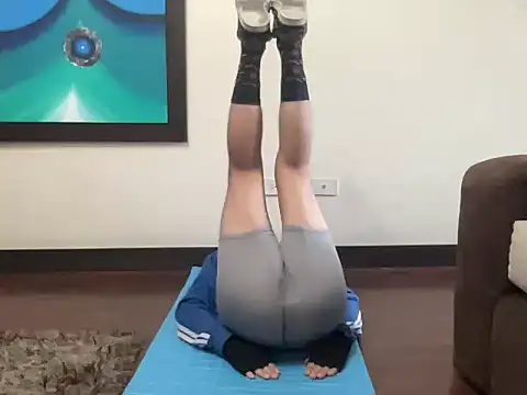 littlelatinhunter online show from 10.20.25