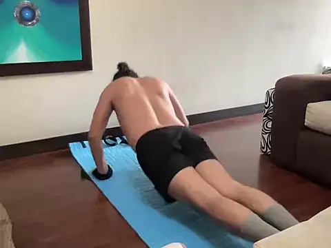 littlelatinhunter online show from 11.24.25