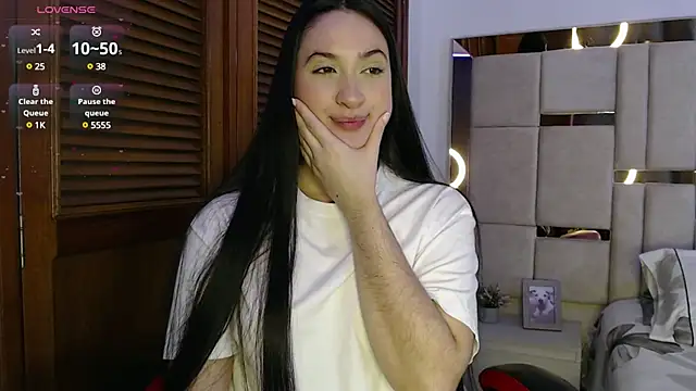 sofiaduque 26 online show from 01.20.25