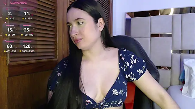 sofiaduque 26 online show from 02.19.25