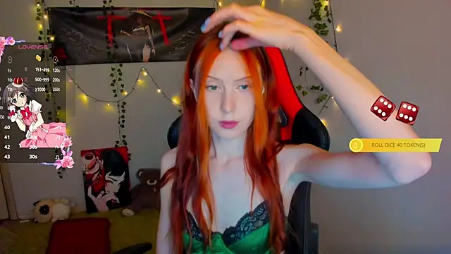 Snapshot of FruttiTatti chatting on 05.25.26 FruttiTatti online show from 05.25.26