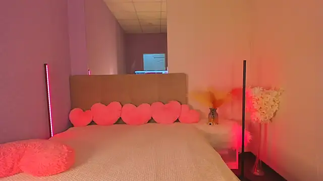 SelenaaSky online show from 03.03.25