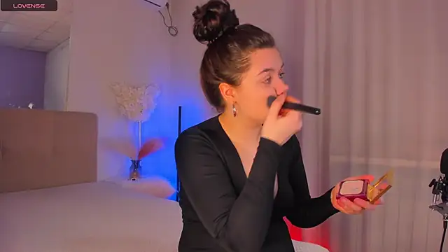 SelenaaSky online show from 03.23.25