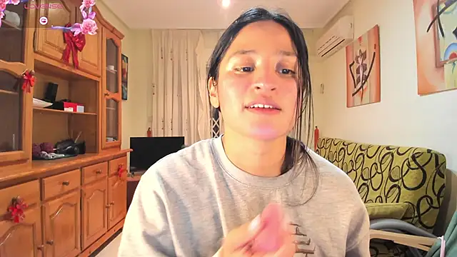 Snapshot of bella_apont chatting on 01.19.25 bella apont online show from 01.19.25