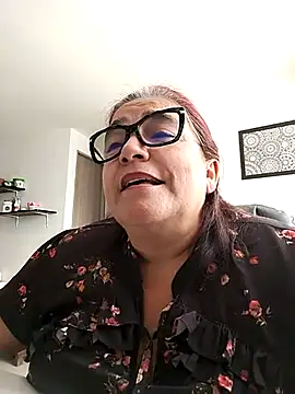 MARIANMILLS   online show from 03.21.25