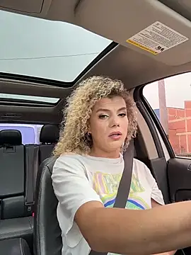 Georgiafox online show from 10.10.25