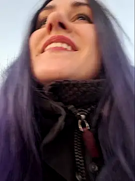 Erotic Synth Goddess online show from 02.25.25