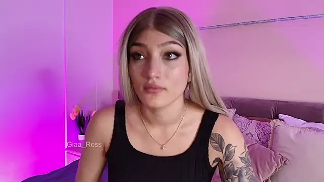 Giaa Ross online show from 02.08.25