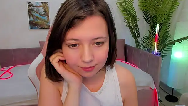 Snapshot of Lina_Brownie chatting on 02.03.25 Lina Brownie online show from 02.03.25
