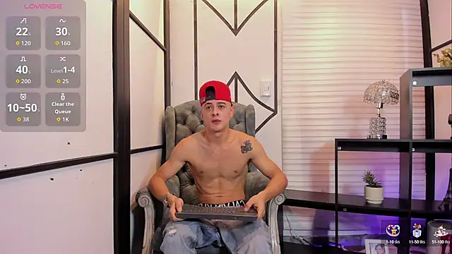 JuniorMorris  online show from 10.08.25