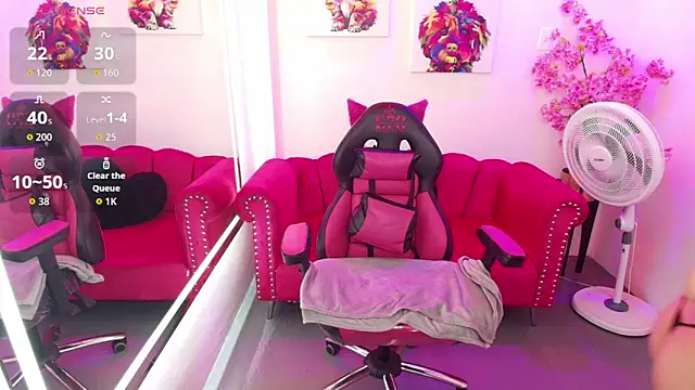 Miss dolly  online show from 04.01.26