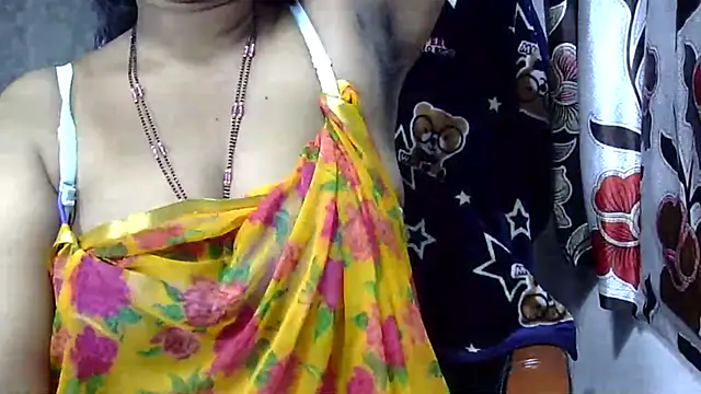 Snapshot of samyukthapuretelugu chatting on 03.08.25 samyukthapuretelugu online show from 03.08.25