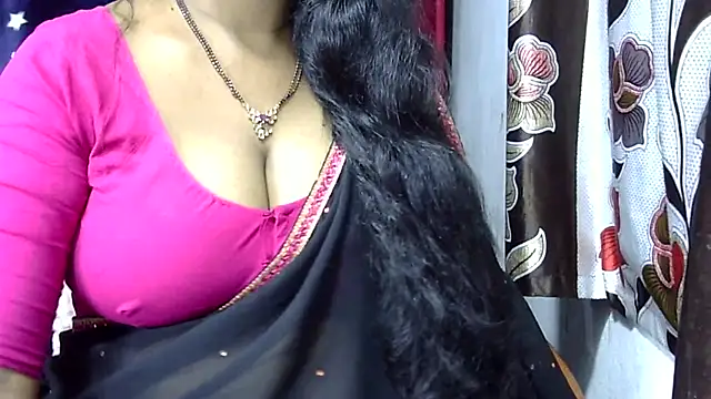 Snapshot of samyukthapuretelugu chatting on 03.22.25 samyukthapuretelugu online show from 03.22.25