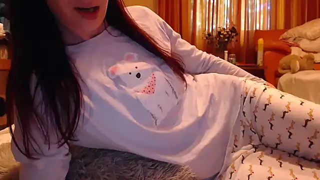 Snapshot of LovelyAndraGirl chatting on 05.17.26 LovelyAndraGirl online show from 05.17.26