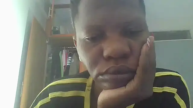 t-NaughtyLicia online show from 12.03.25