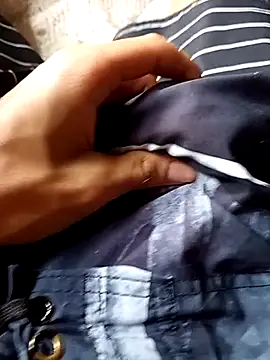 Snapshot of Cheostrip chatting on 10.28.25 Cheostrip online show from 10.28.25