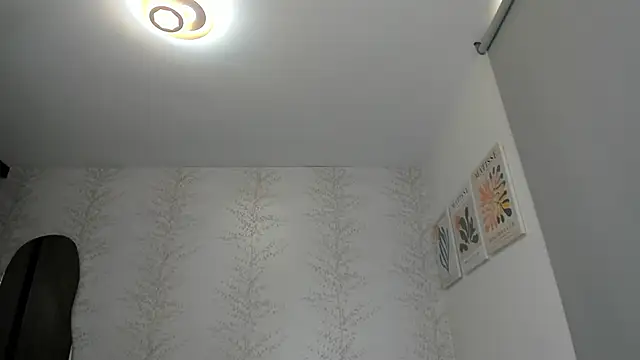 layla vanegas online show from 01.25.25