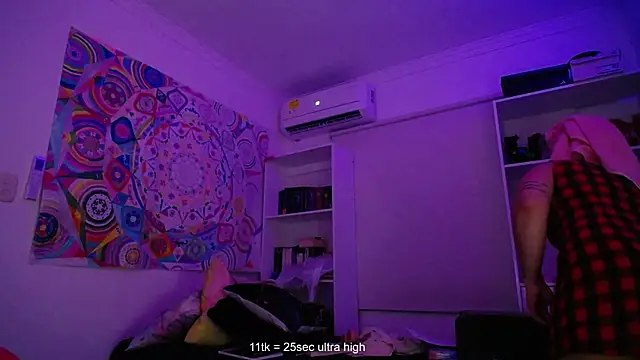 Amarantha 666 online show from 10.18.25