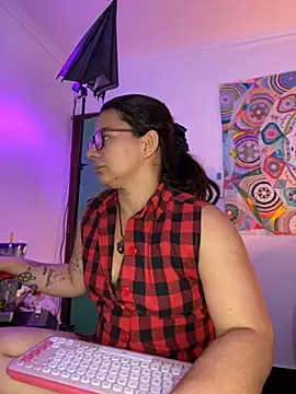 Amarantha 666 online show from 11.22.25