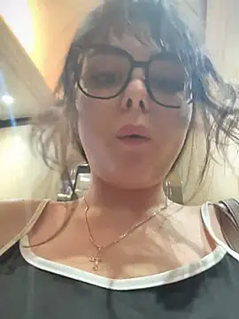 NikaMur online show from 03.04.26