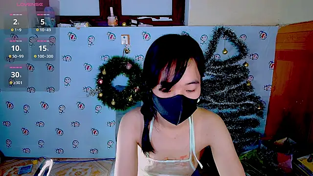 Snapshot of __Saphia__ chatting on 12.04.24 Saphia online show from 12.04.24