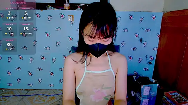 Snapshot of __Saphia__ chatting on 01.15.25 Saphia online show from 01.15.25