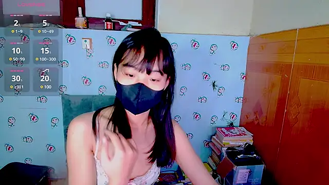 Snapshot of __Saphia__ chatting on 02.17.25 Saphia online show from 02.17.25