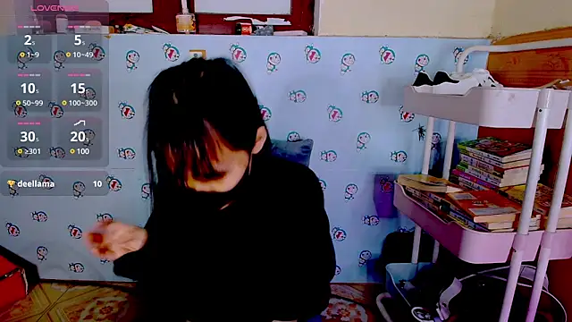 Snapshot of __Saphia__ chatting on 03.06.25 Saphia online show from 03.06.25