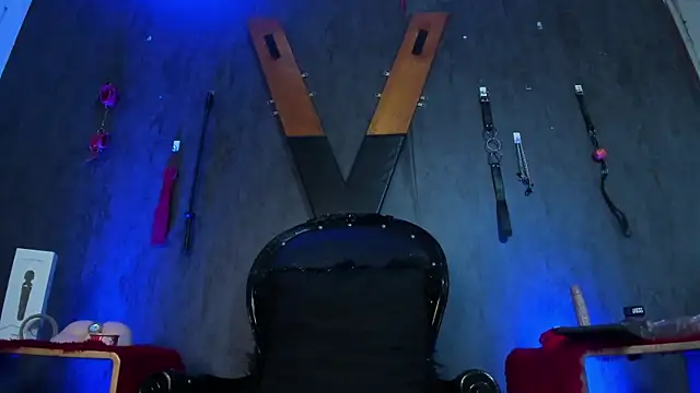 CharlotteScotte online show from 03.18.25