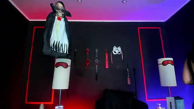 CharlotteScotte online show from 10.20.25