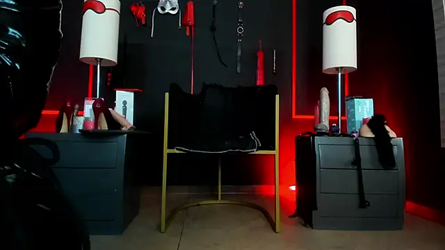 CharlotteScotte online show from 01.05.26