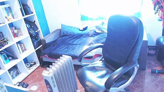 ravingr4d4 online show from 02.17.25