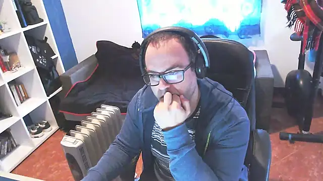 ravingr4d4 online show from 02.18.25