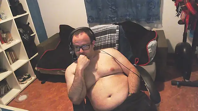 ravingr4d4 online show from 02.19.25