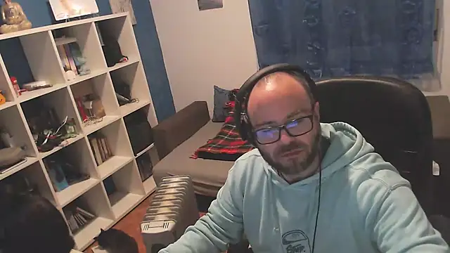 ravingr4d4 online show from 03.13.25