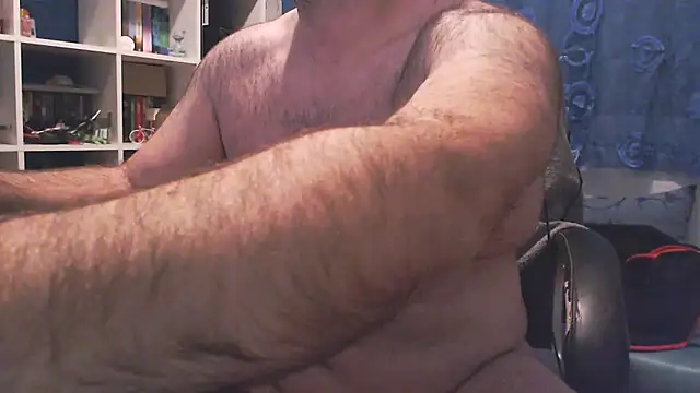 ravingr4d4 online show from 03.20.25