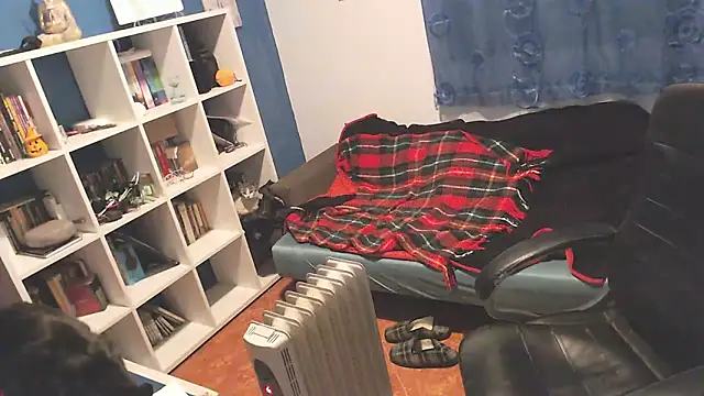 ravingr4d4 online show from 03.21.25