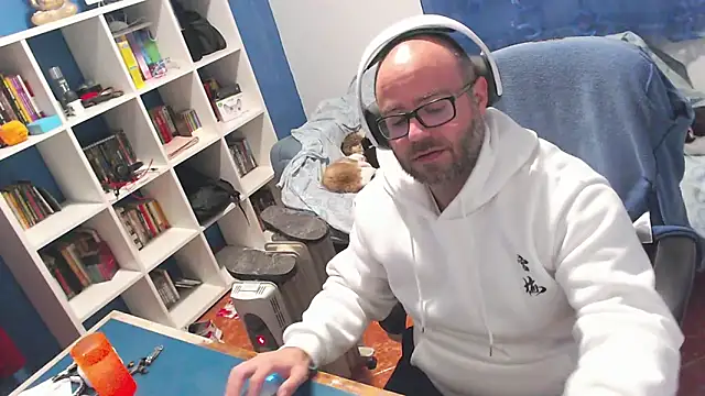 ravingr4d4 online show from 01.05.26