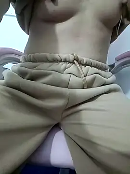 SweetGirl2k2 online show from 12.29.24