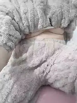 SweetGirl2k2 online show from 01.25.25