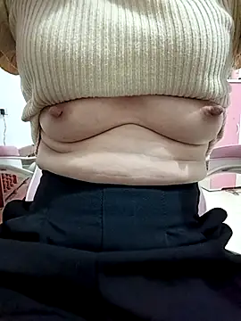 SweetGirl2k2 online show from 03.06.25