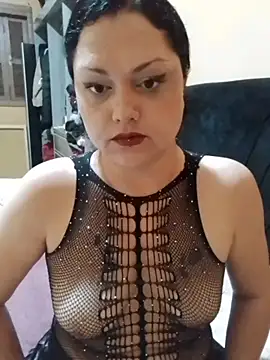 LilithRos3 online show from 11.14.25